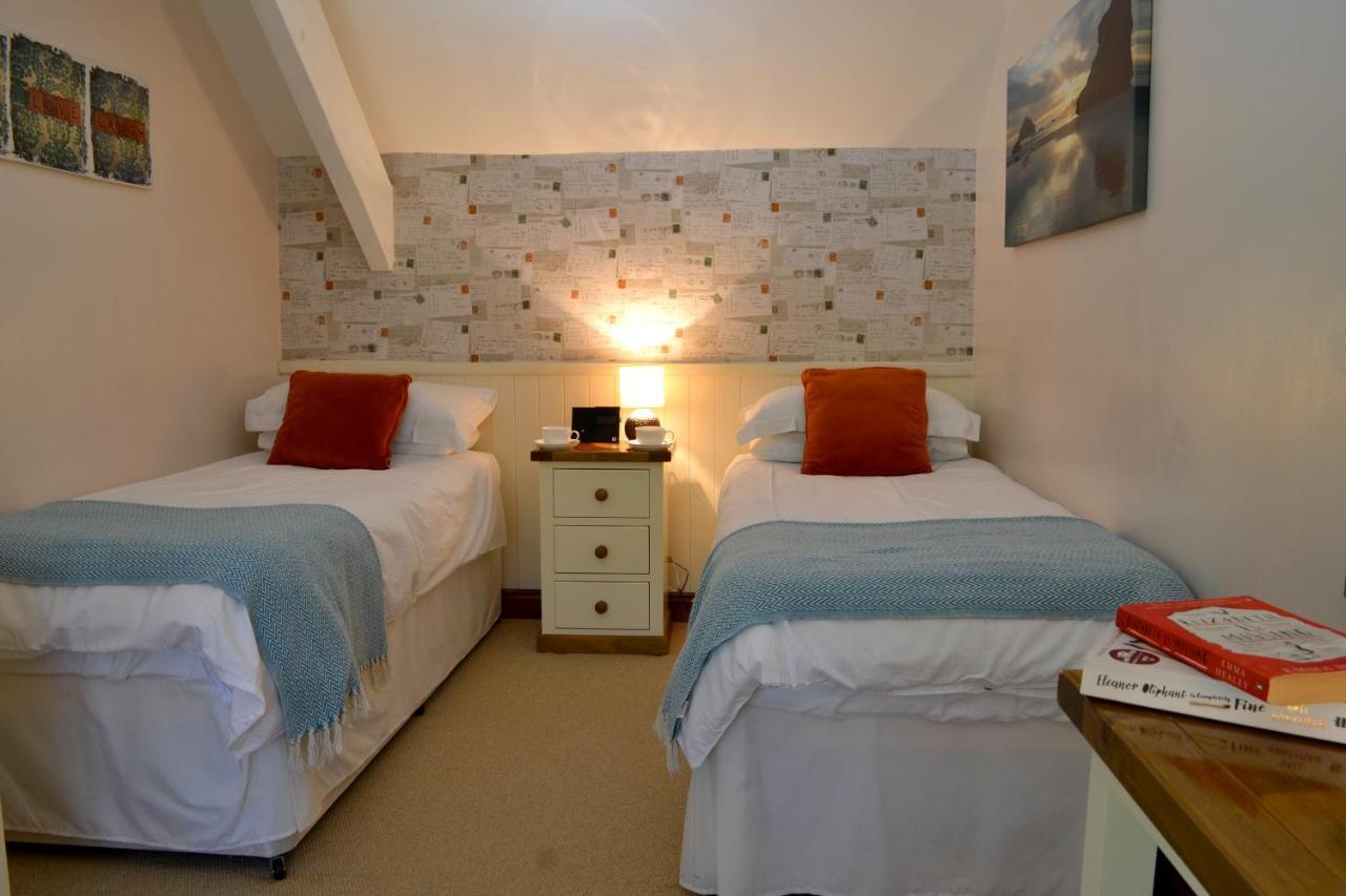 Petrock Holiday Cottages Newton Saint Petrock Exteriér fotografie