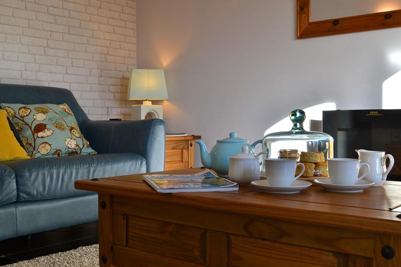 Petrock Holiday Cottages Newton Saint Petrock Exteriér fotografie